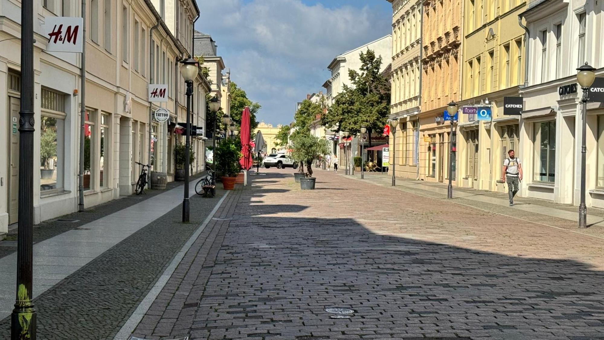 3 In Zentrale Apartment *